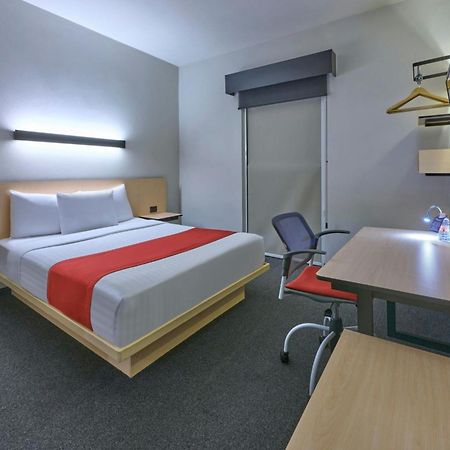 City Express By Marriott Ciudad De Mexico Plaza Central Экстерьер фото